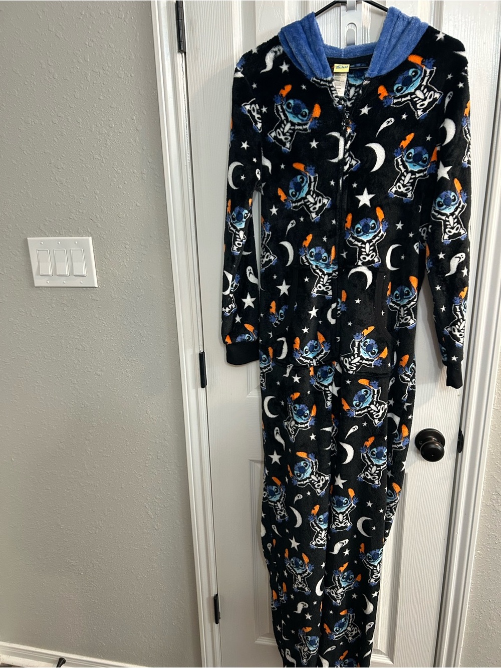 Stitch Halloween Pajamas One piece  women’s size medium union suit